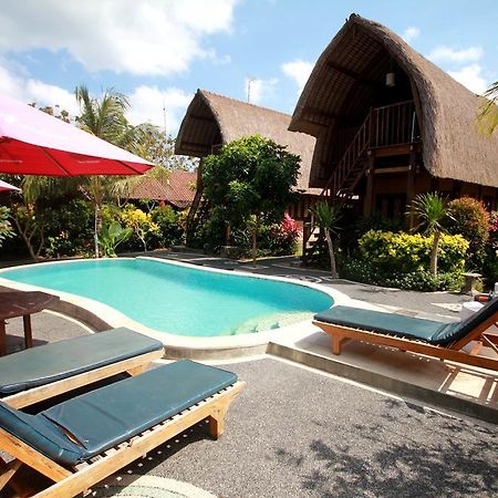 Rambo Homestay อูลูวาตู ภายนอก รูปภาพ