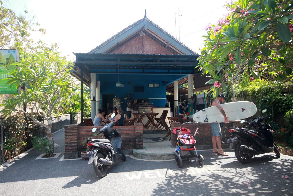 Rambo Homestay อูลูวาตู ภายนอก รูปภาพ