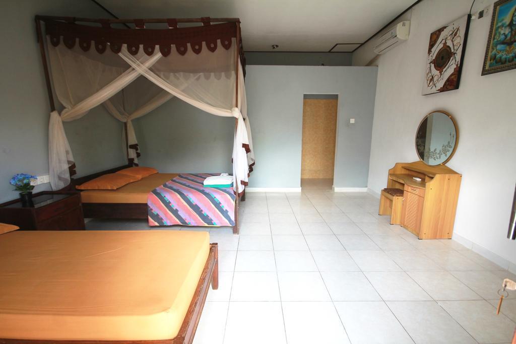 Rambo Homestay อูลูวาตู ภายนอก รูปภาพ