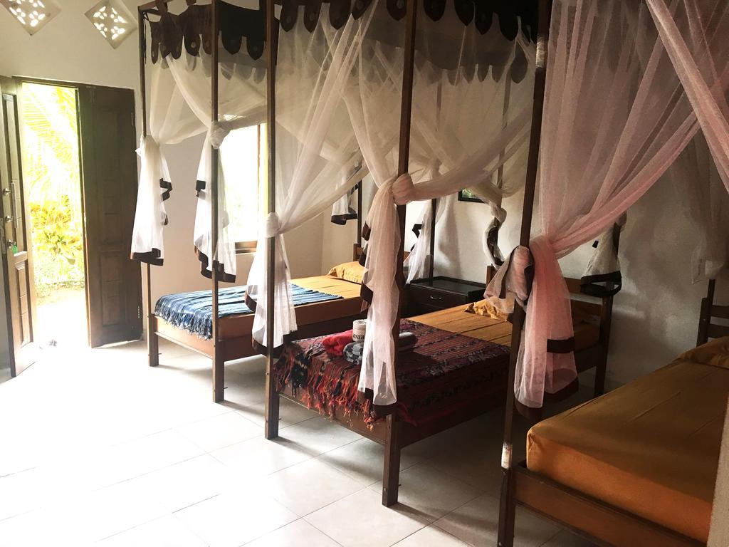 Rambo Homestay อูลูวาตู ภายนอก รูปภาพ